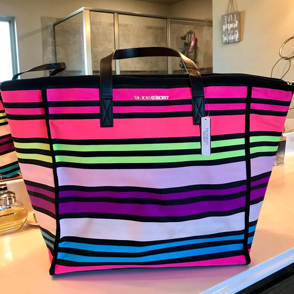 VS tote!